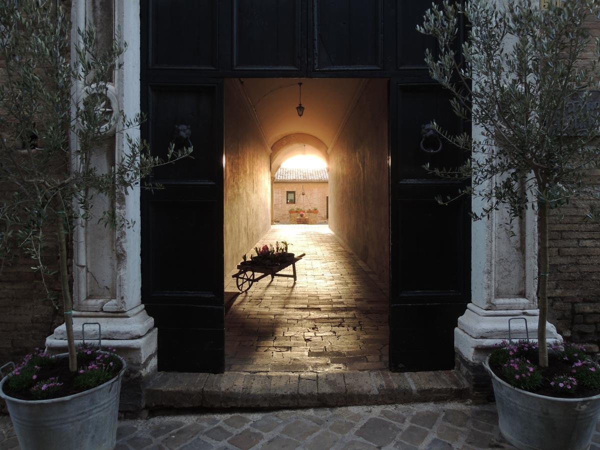 Calalanotte Hotel Recanati Buitenkant foto
