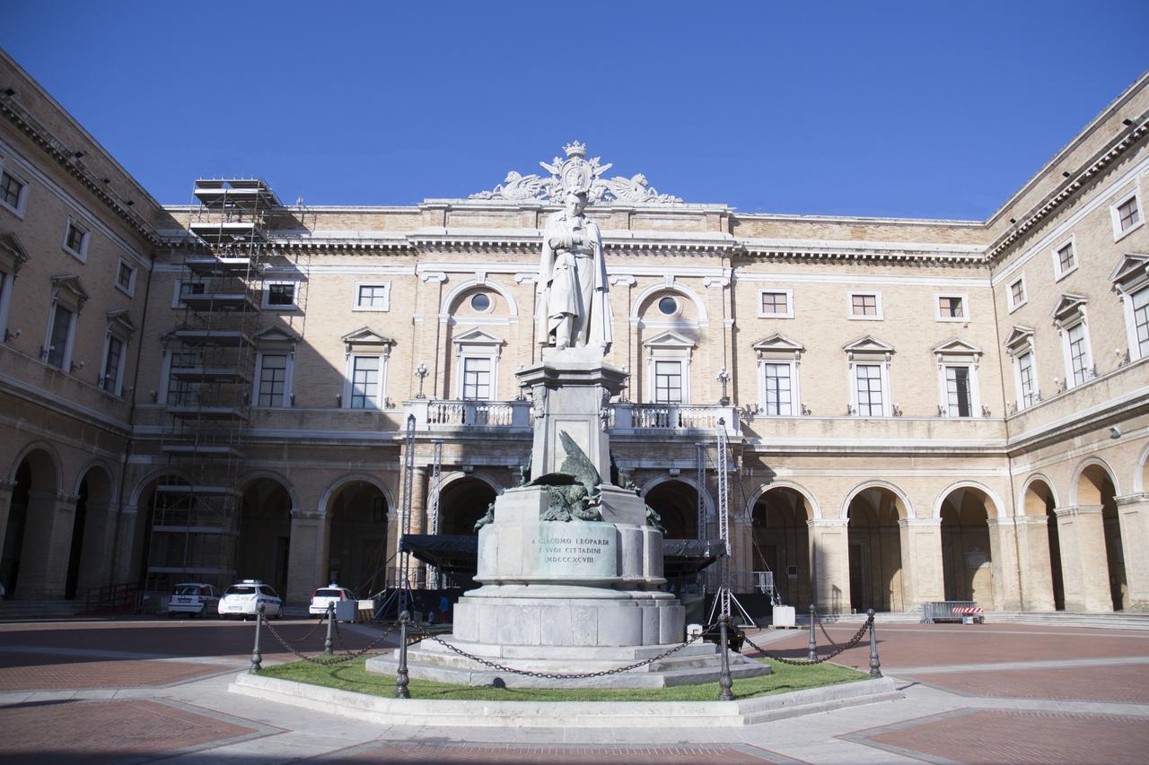 Calalanotte Hotel Recanati Buitenkant foto